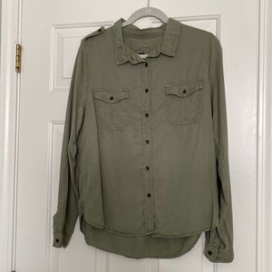 Universal Thread Button Up Shirt